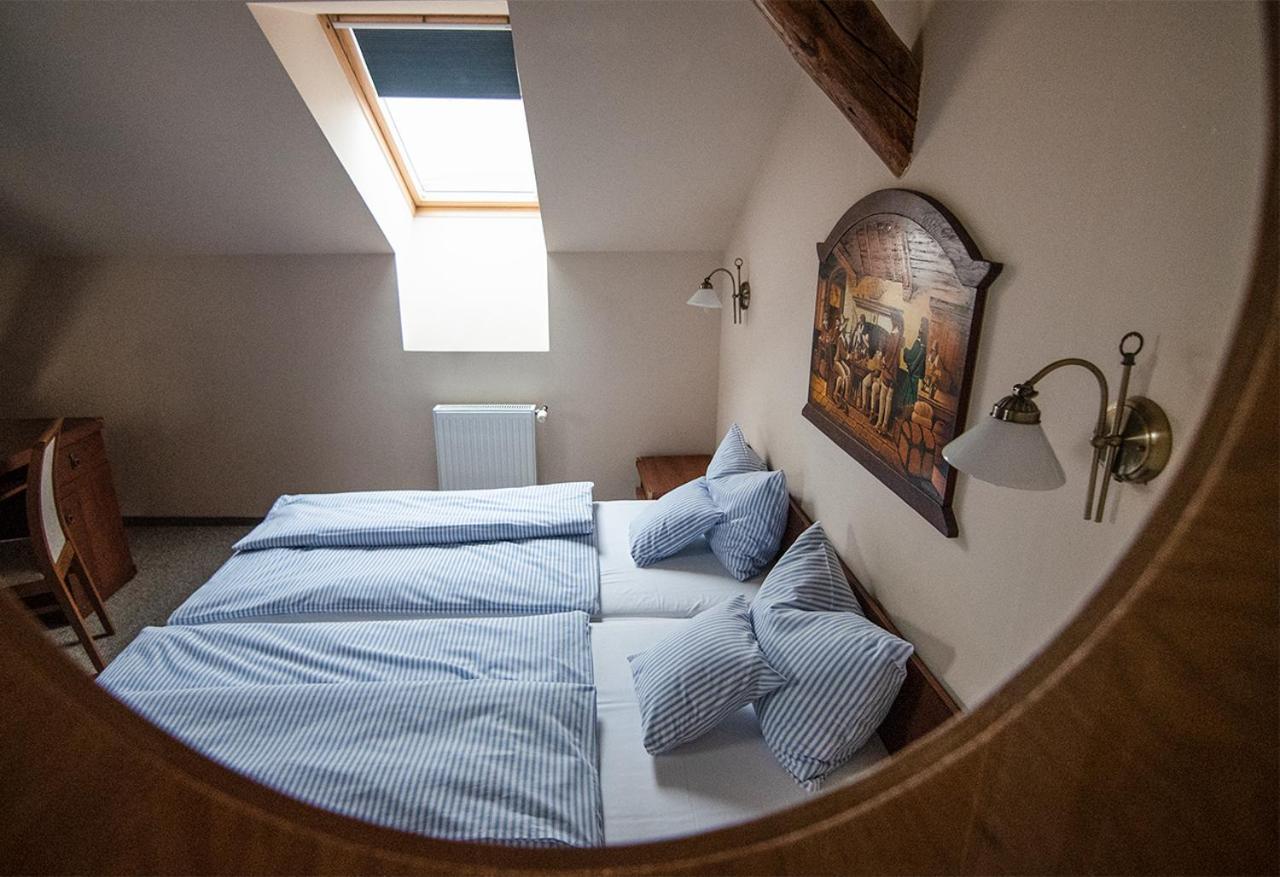 Pension Horse Inn Koszyce Zewnętrze zdjęcie