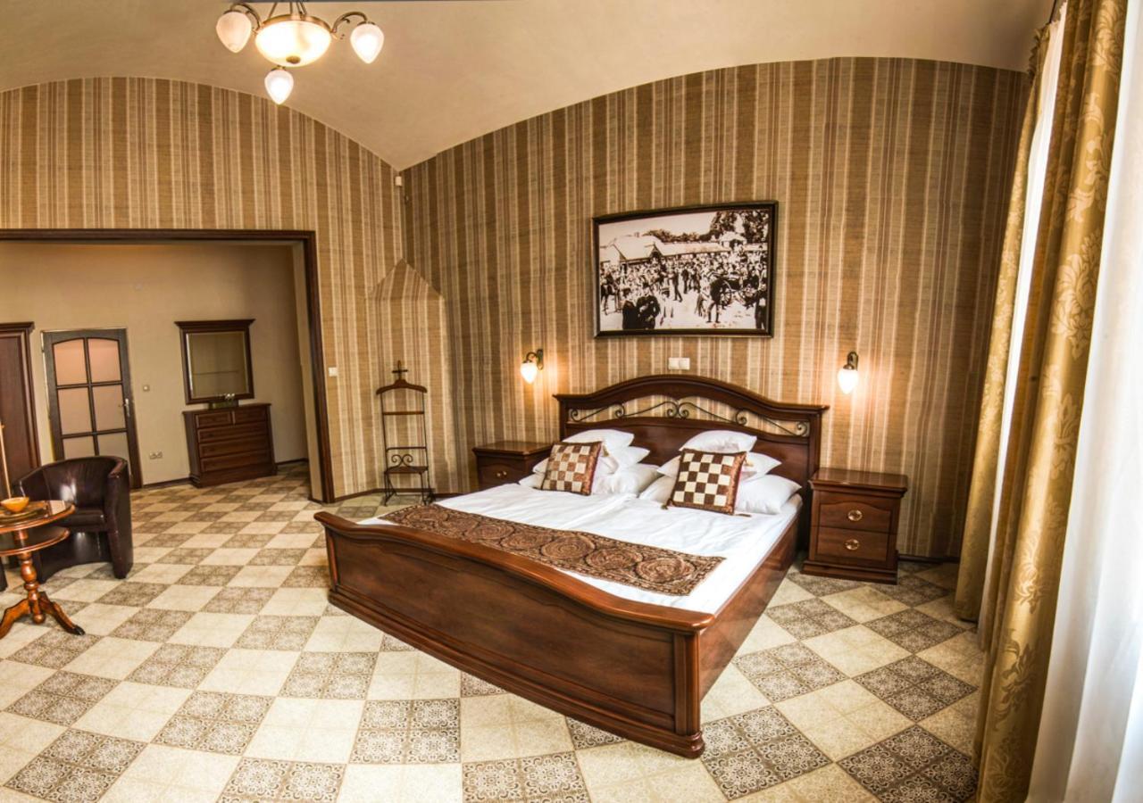Pension Horse Inn Koszyce Zewnętrze zdjęcie