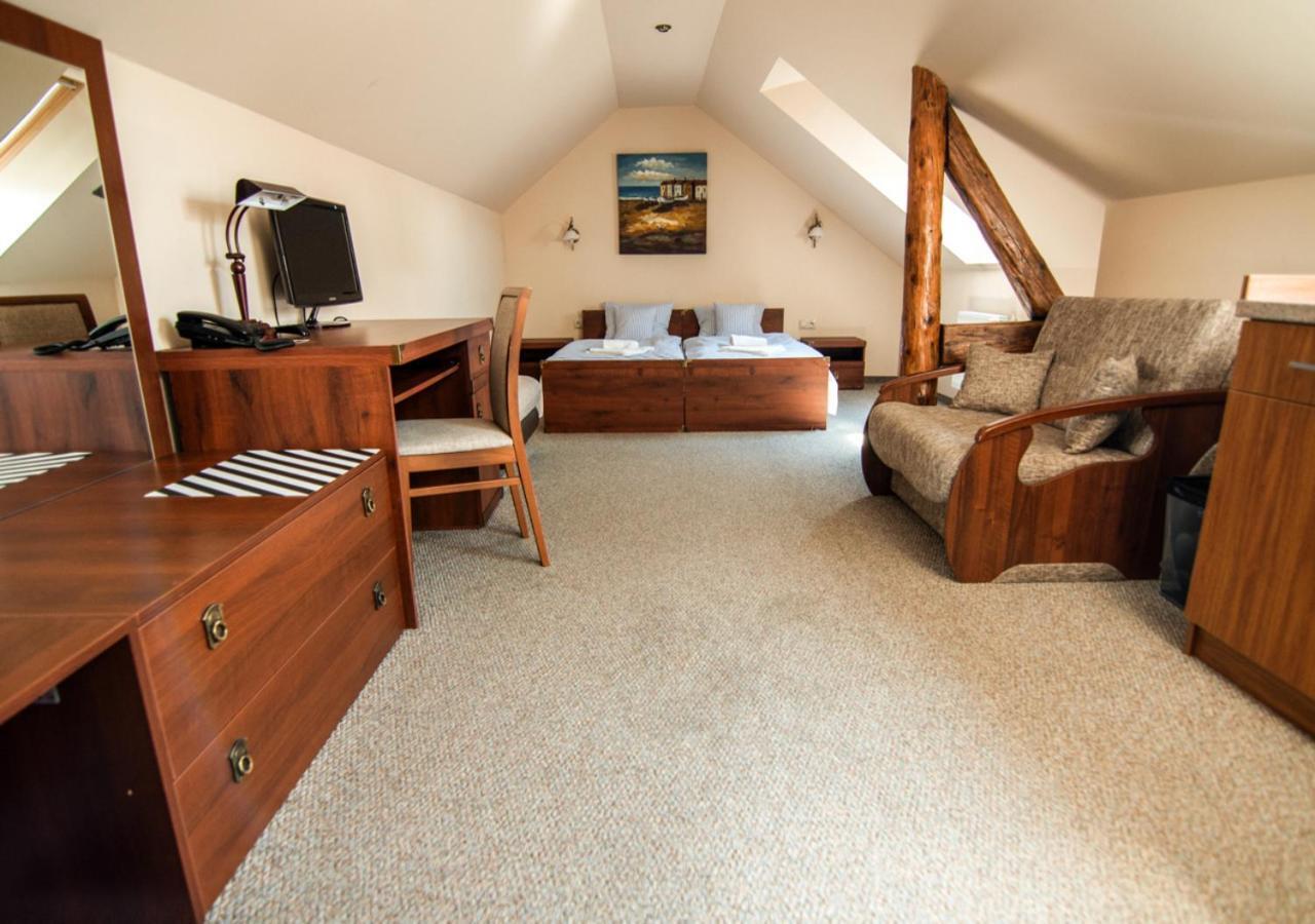 Pension Horse Inn Koszyce Zewnętrze zdjęcie