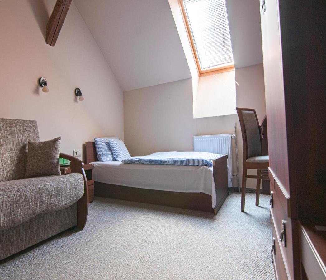 Pension Horse Inn Koszyce Zewnętrze zdjęcie